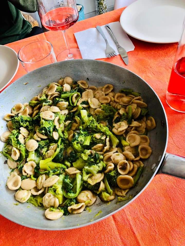 Puglia family culinary traditions and home dinner